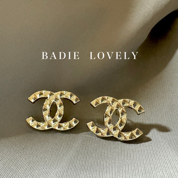 Chanel金色菱格耳環 Chanel金色菱格耳環