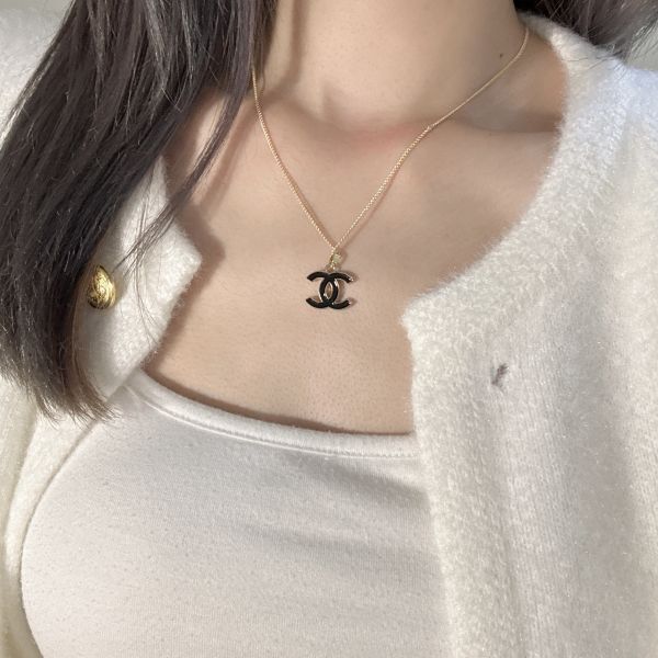 Chanel黑金項鍊 