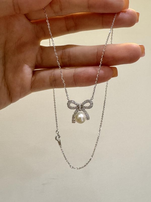 輕法式蝴蝶結珍珠項鍊 