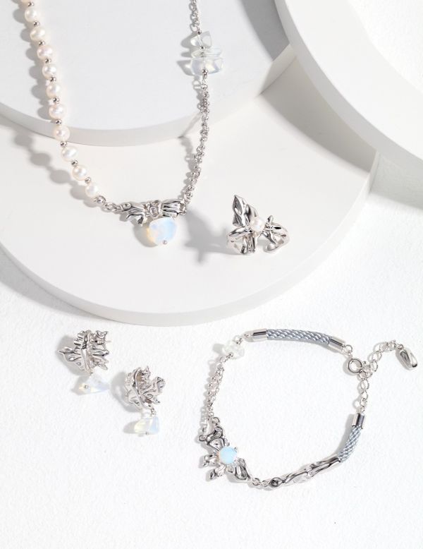 Dawn｜晨光點綴｜純銀蛋白石項鍊 