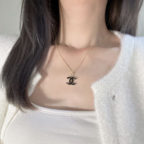 Chanel黑金項鍊 