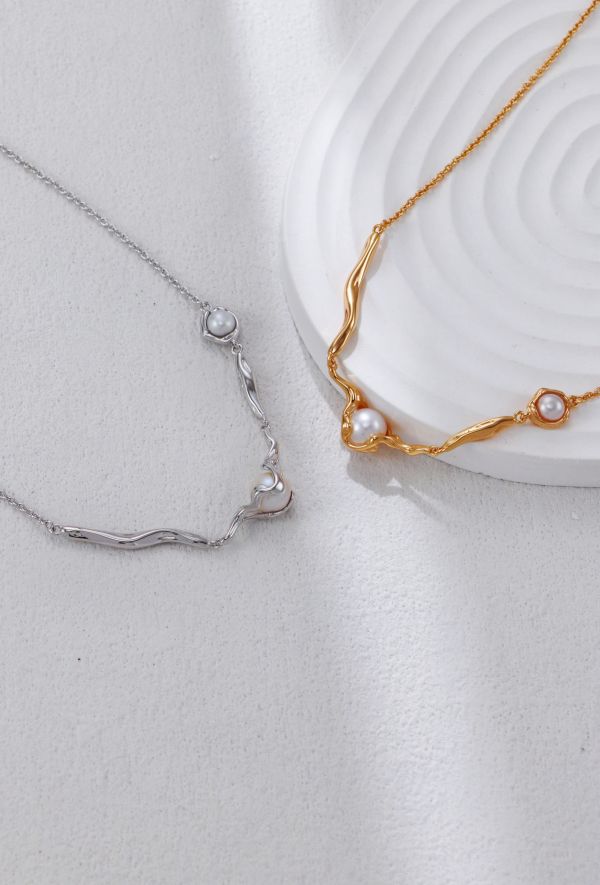 Serpent Pearl 無限蜿蜒珍珠項鍊 