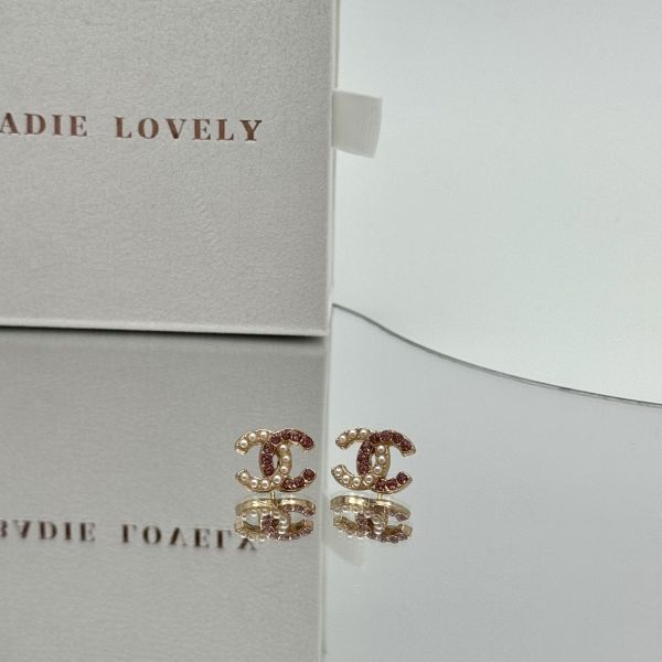 Chanel粉鑽珍珠金色耳環 