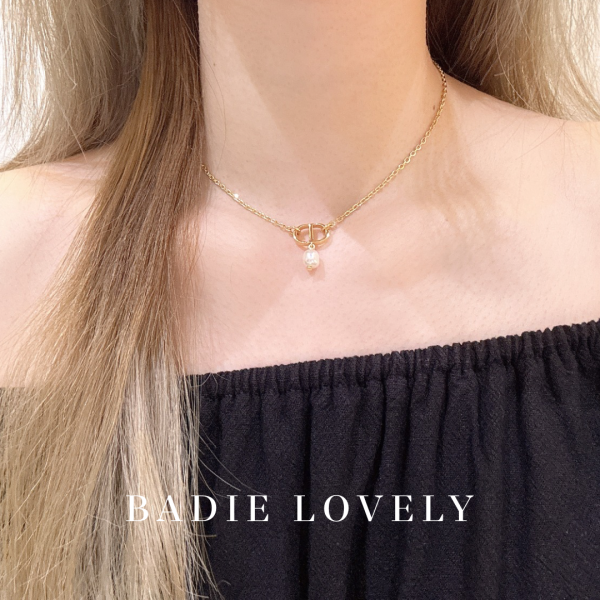 Dior 金色珍珠吊墜項鍊 