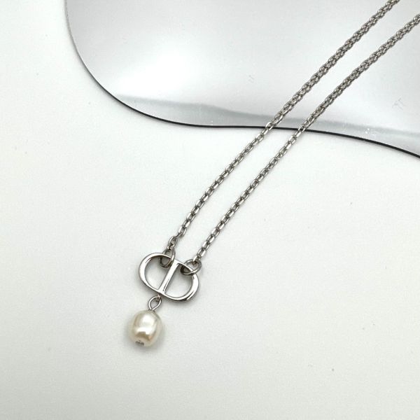 Dior 金色珍珠吊墜項鍊 