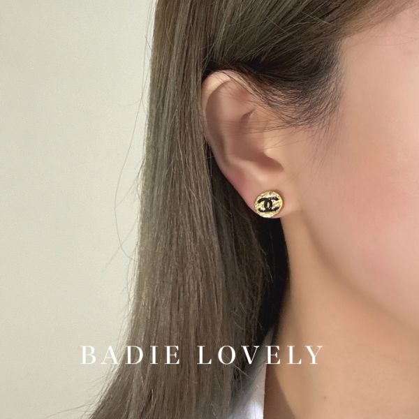 Chanel小金圓耳環 