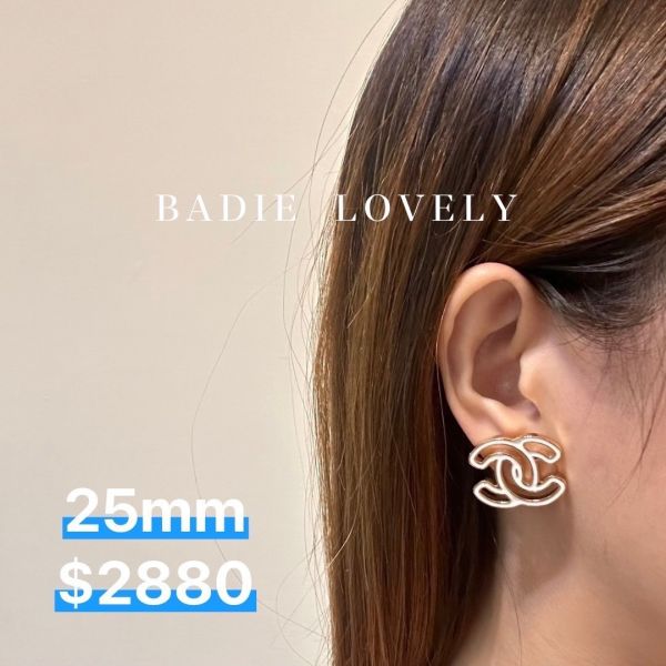 Chanel 白金鏤空耳環 