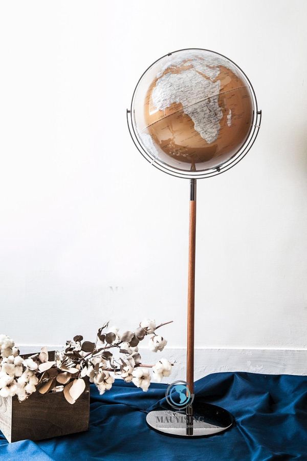 17吋外銷熱銷款金色站立式地球儀(英文版) 