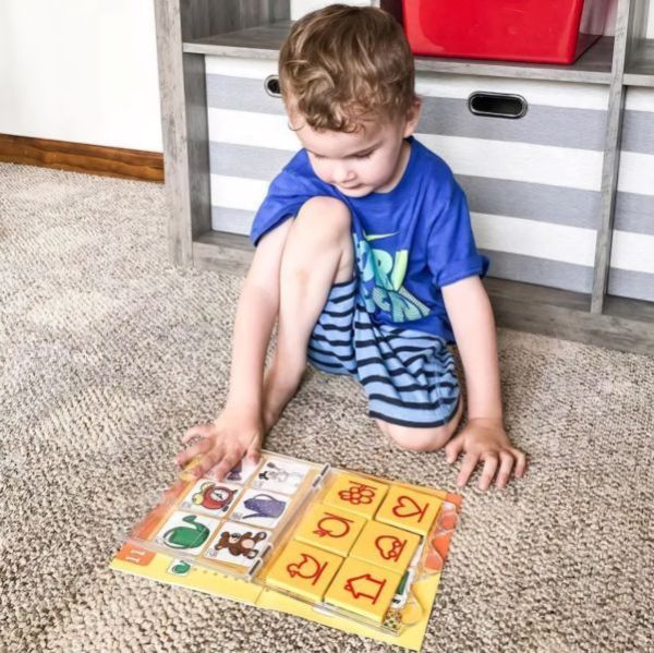 【聖誕節特惠】德國 LÜK VA＋VB 幼兒入門基礎完整系列｜翻翻書 7 本＋班比諾 30 本（贈6片式遊戲操作板） 德國LUK, LUK VA, LUK VB, LUK翻翻書, LUK班比諾, LUK入門, 幼兒啟蒙教材, 幼兒分類教材, 幼兒邏輯入門, LUK最新版, LUK操作板, 幼兒教具推薦, LUK團購, 幼兒腦力開發