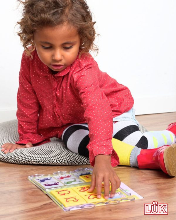 【聖誕節特惠】德國 LÜK VA＋VB 幼兒入門基礎完整系列｜翻翻書 7 本＋班比諾 30 本（贈6片式遊戲操作板） 德國LUK, LUK VA, LUK VB, LUK翻翻書, LUK班比諾, LUK入門, 幼兒啟蒙教材, 幼兒分類教材, 幼兒邏輯入門, LUK最新版, LUK操作板, 幼兒教具推薦, LUK團購, 幼兒腦力開發