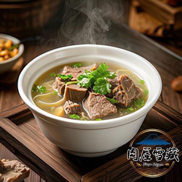 【肉屋雪藏】帶皮小羔羊肉塊 小羔羊塊、肉屋雪藏、帶皮羊肉、澳洲羊肉、羊肉爐食材、1kg羊肉包、原肉切塊、無腥味羊肉