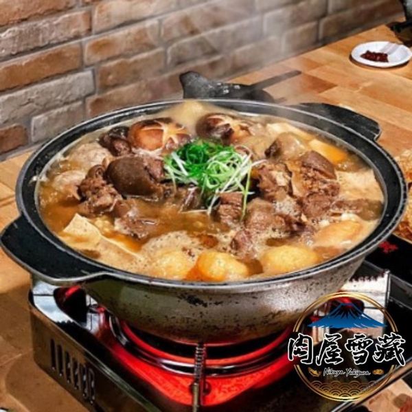【肉屋雪藏】帶皮小羔羊肉塊 小羔羊塊、肉屋雪藏、帶皮羊肉、澳洲羊肉、羊肉爐食材、1kg羊肉包、原肉切塊、無腥味羊肉