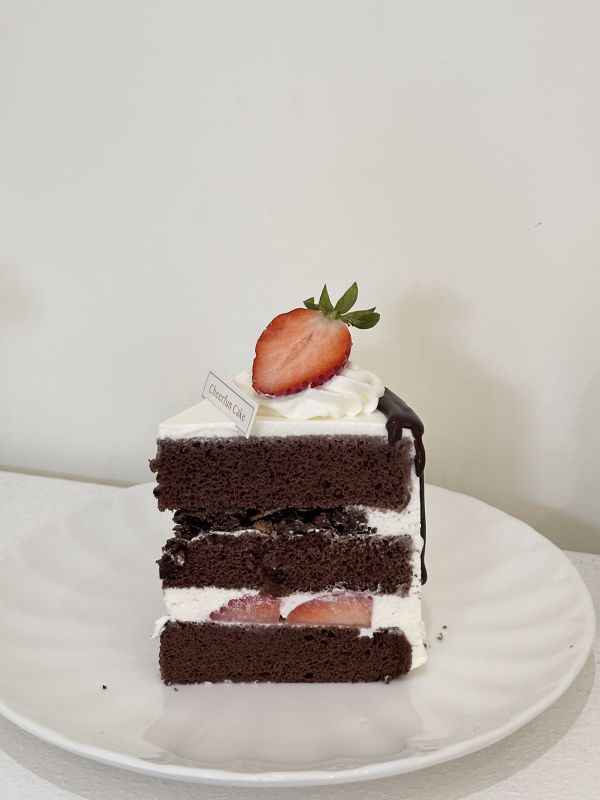 榛果可可草莓(12/10後提供) 白葡萄蛋糕,水果蛋糕,生日蛋糕,鮮奶油蛋糕,新莊蛋糕,新莊甜點,手作蛋糕,韓系蛋糕,簡約蛋糕,柒風蛋糕,草莓蛋糕,榛果可可草莓