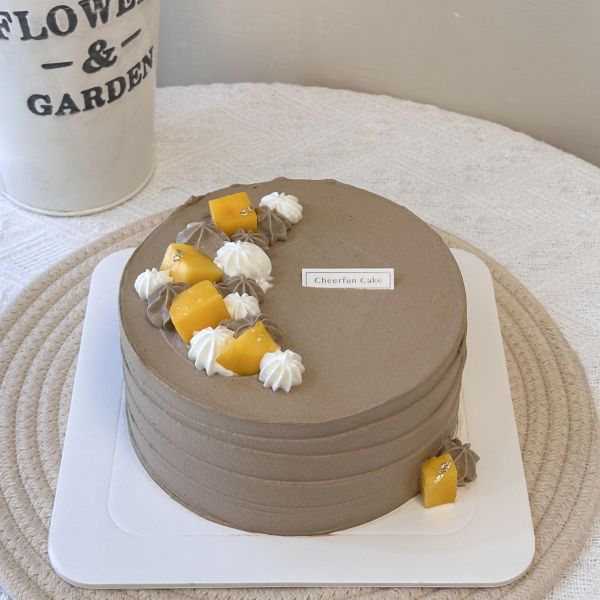 紅烏龍芒果 水果蛋糕,生日蛋糕,鮮奶油蛋糕,板橋蛋糕,板橋甜點,手作蛋糕,韓系蛋糕,簡約蛋糕,柒風蛋糕,茉莉綠茶蛋糕,紅烏龍芒果蛋糕