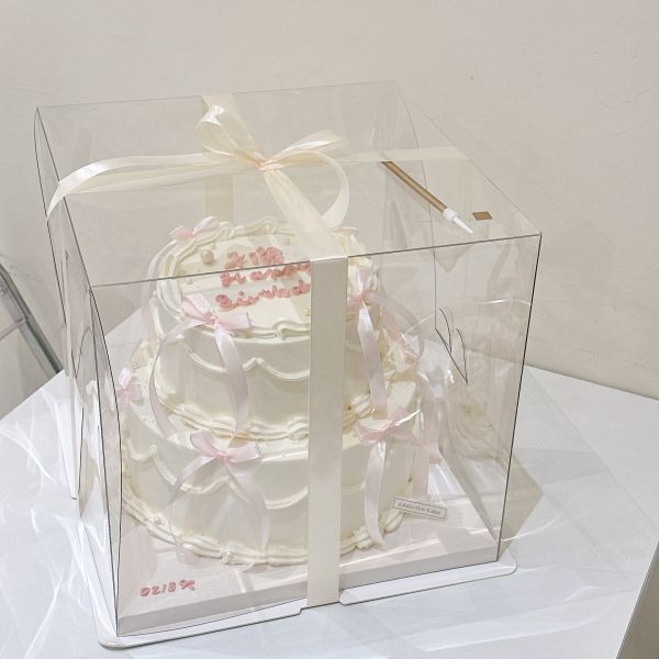 雙層浪漫韓系緞帶糕（需提前5天訂 水果蛋糕,生日蛋糕,鮮奶油蛋糕,新莊蛋糕,新莊甜點,手作蛋糕,韓系蛋糕,簡約蛋糕,柒風蛋糕,春日裡的小花,手繪蛋糕,粉嫩鬱金香,雙層浪漫韓系緞帶糕