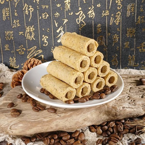 微醺咖啡胖胖罐(10入/罐) 小雞蛋蛋坊,小雞蛋蛋,小雞蛋蛋蛋捲,蛋捲,台中拌手禮,拌手禮,手工蛋捲,蛋捲台中,烘焙蛋捲,無添加蛋捲,天然手工,天然手工蛋捲,蛋捲禮盒,禮盒,餅乾禮盒,鬍子國王,海邊走走,福義軒
