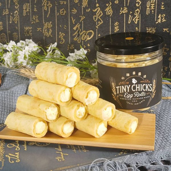椰香時光胖胖罐(10入/罐) 小雞蛋蛋坊,小雞蛋蛋,小雞蛋蛋蛋捲,蛋捲,台中拌手禮,拌手禮,手工蛋捲,蛋捲台中,烘焙蛋捲,無添加蛋捲,天然手工,天然手工蛋捲,蛋捲禮盒,禮盒,餅乾禮盒,鬍子國王,海邊走走,福義軒
