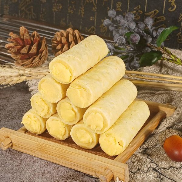 流心奶捲胖胖罐(10入/罐) 小雞蛋蛋坊,小雞蛋蛋,小雞蛋蛋蛋捲,蛋捲,台中拌手禮,拌手禮,手工蛋捲,蛋捲台中,烘焙蛋捲,無添加蛋捲,天然手工,天然手工蛋捲,蛋捲禮盒,禮盒,餅乾禮盒,鬍子國王,海邊走走,福義軒