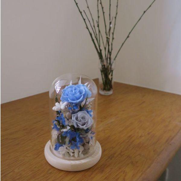 永生花玻璃罩 - 深海泡泡 台中花店,花店,花藝,花,乾燥花,鮮花,永生花,花束,玻璃罩,蒲公英,求婚,風水,房間放花