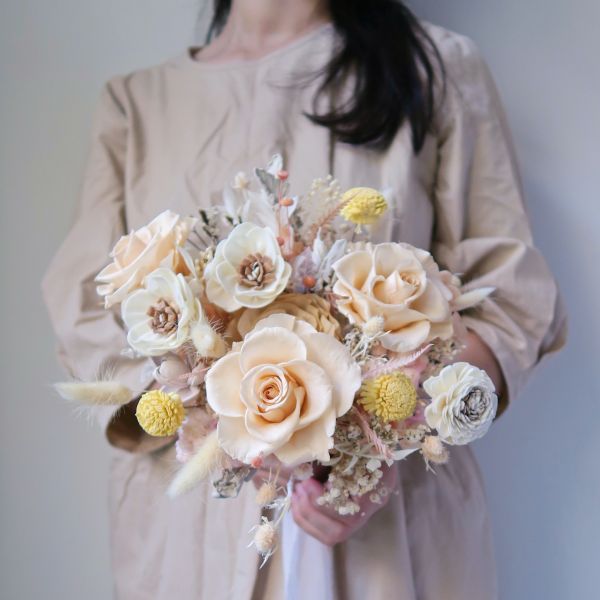 經典圓形永生捧花 25cm 香檳色 台中花店,花藝,乾燥花,鮮花,永生花,求婚花束,情人節花束,母親節花束,開幕花禮,高架花籃