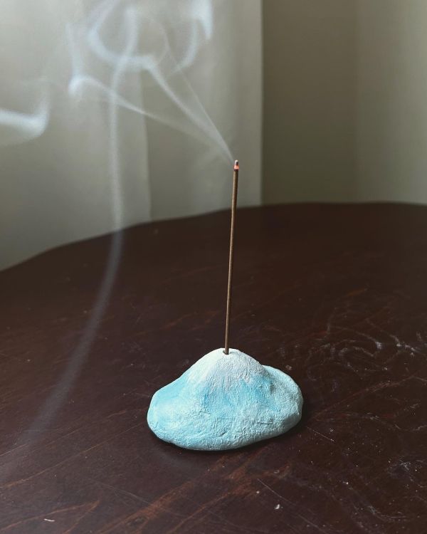 水泥手捏線香座 手作,水泥,線香,線香座,薰香,療癒,冥想
