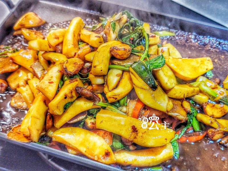 野生帶頭花枝 無泡水或包冰純重 (已去皮去內臟) 