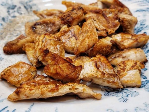 煙仔虎魚(腹肉)   學名: 東方齒鰆  每包600g 