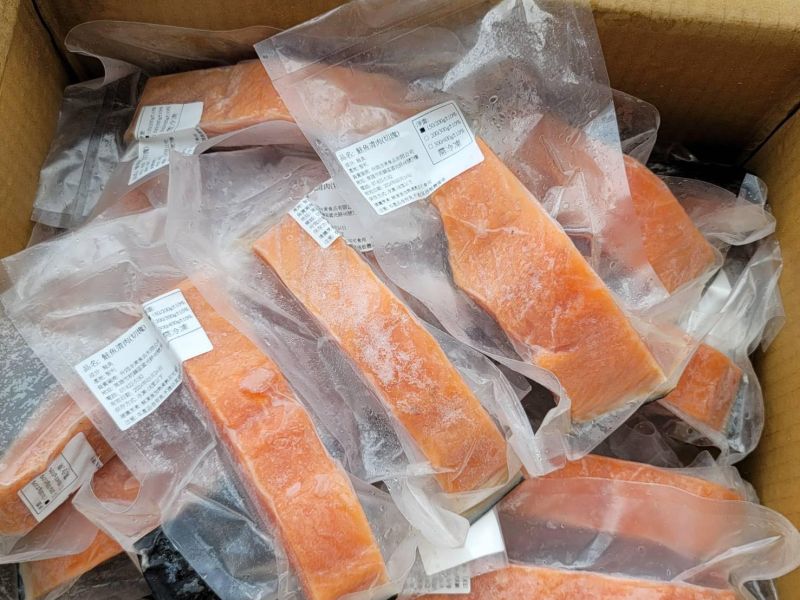 鮭魚菲力  每片200g以上 