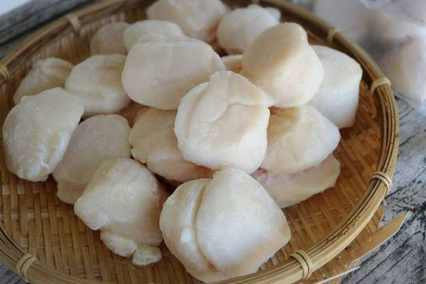 日本北海道生食級干貝(S)   (直徑逼近5公分)  每盒1公斤 約31~35顆 