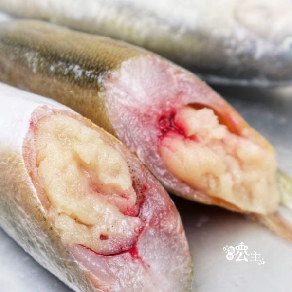 (免運) 巨無霸(母)香魚4入  *2盒 每盒 900g 