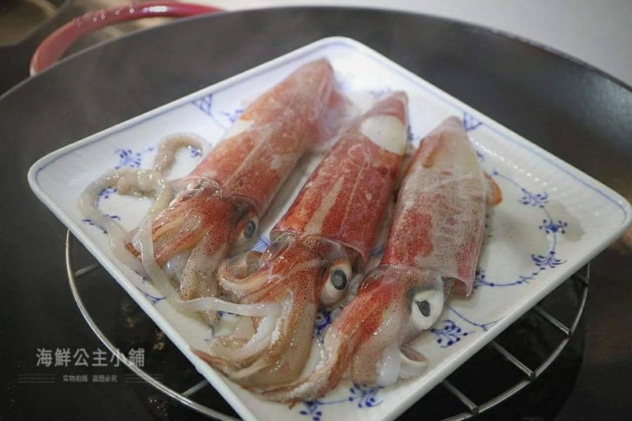 八斗子野生大尾小卷  每盒250g以上 / 3-4尾裝(隨機出貨) 