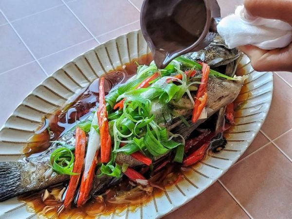 龍虎石斑 600g 以上   (去鱗去腮去肚)   贈川燒豆瓣醬 *1包 