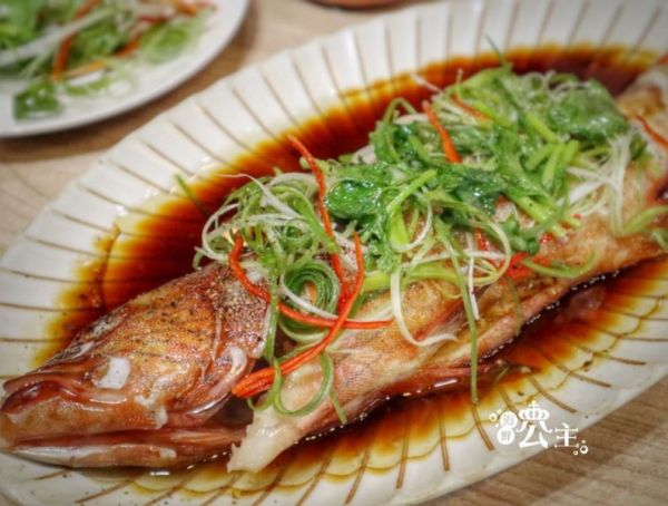 野生紅鰷石斑 每隻500g 以上 