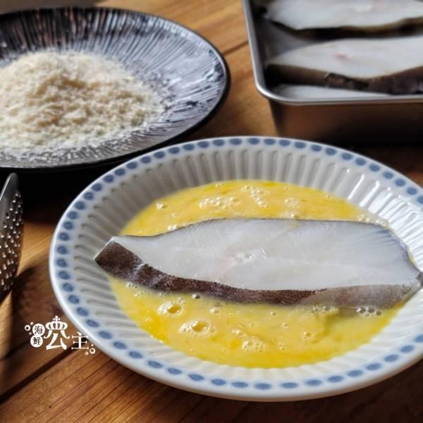 格陵蘭鱈魚《比目魚》薄片。  每包 800g±10% 約8~9片 