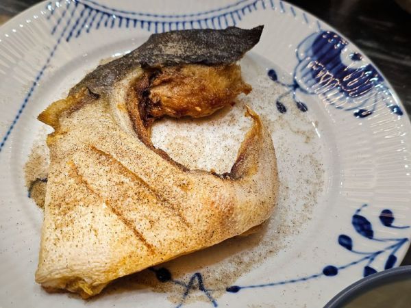 (免運)日本青甘下巴 (生食級)  *2包/組 每包1公斤 約4~5片 