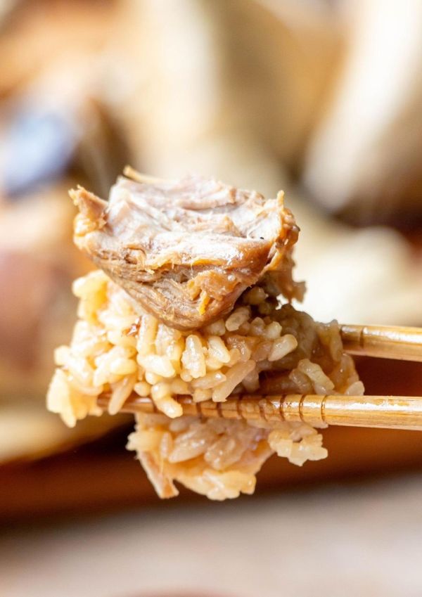 招牌三寶肉粽  750g 5顆/包   豐富餡料，滿足感爆棚 北部粽經典手藝，扎實Q彈！ 