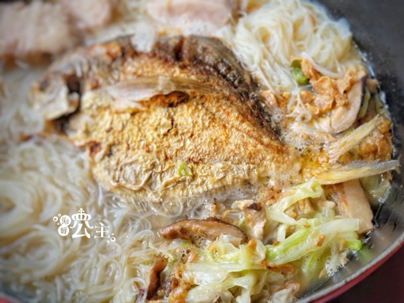 富美白鯧魚米粉（3-4人份）淨 重:1900g+10% 