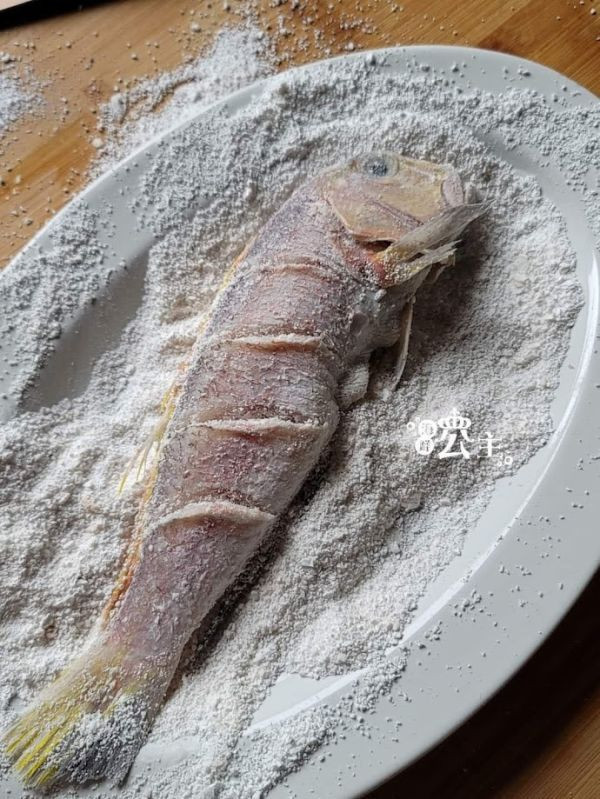 (免運)野生馬頭魚 (去鱗去鰓去肚)  每隻200g 以上  *10尾/組 