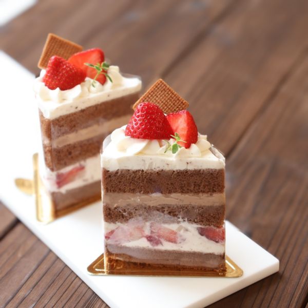 草莓生巧 / 切片 