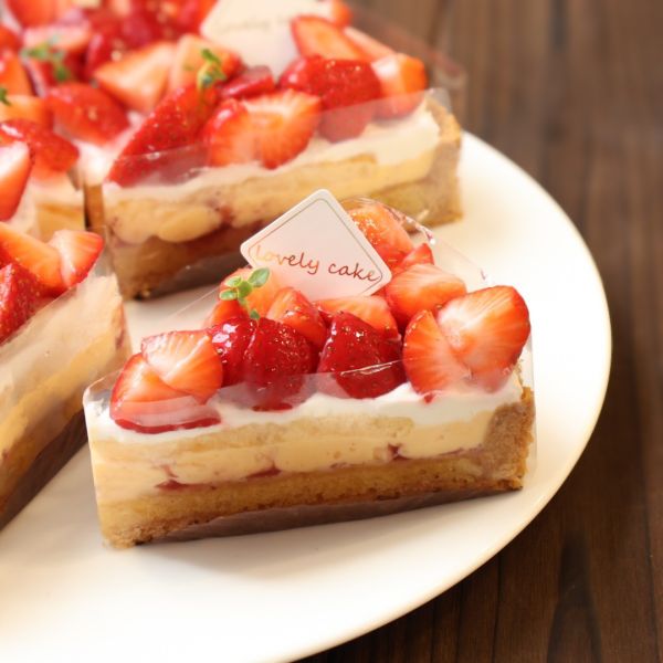 草莓塔 / 切片 