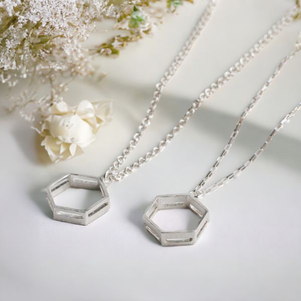 空心六角形項鍊 極簡風手工銀飾、六角形、簡約設計、手工飾品、客製化生日禮物、女生、飾品