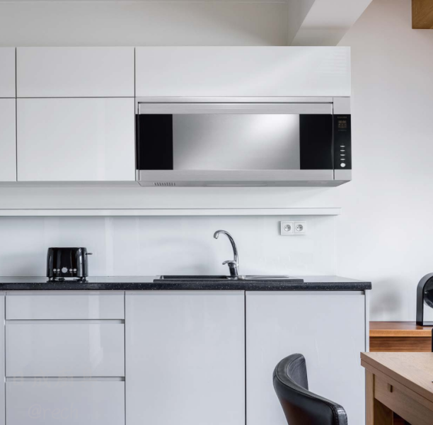 【日成】櫻花牌 Q7580BSL/BSXL 紫外線+臭氧雙效殺菌.懸掛式烘碗機 桃園廚具,日成,日成廚衛生活館,日成廚具,廚具,櫻花牌,懸掛式,殺菌,甜甜價,優惠