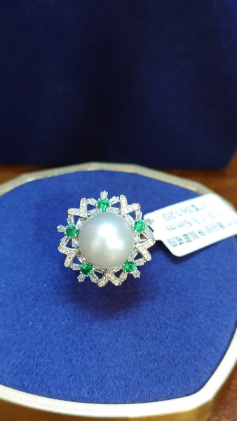 天然澳白珍珠翡翠戒指 13-13.5mm 