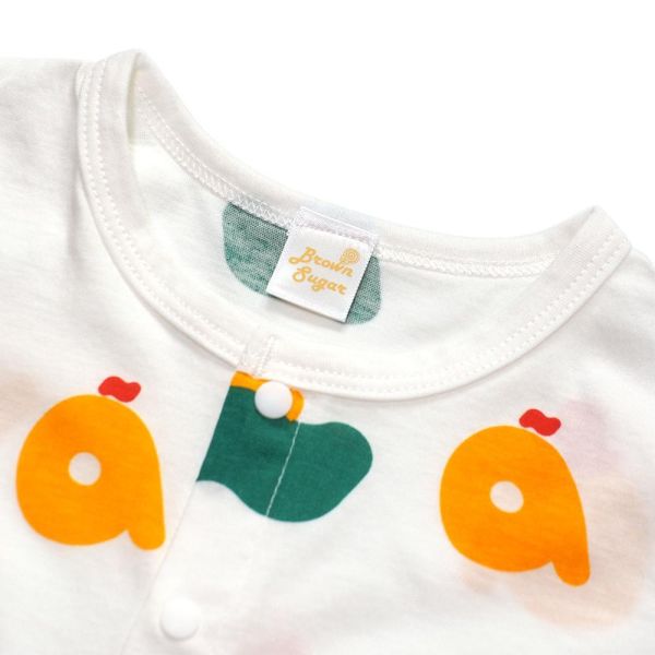 竹纖維短袖連身衣-彩色字母 竹纖維連身衣,嬰兒短袖連身衣,台灣製童裝,竹纖維童裝,包屁衣推薦,親膚嬰兒服,吸濕排汗童裝,環保印染,夏季連身衣,花朵小熊