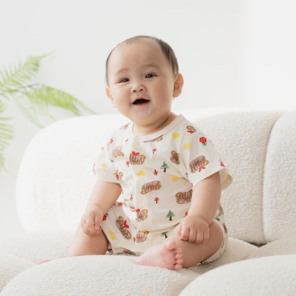 有機棉短袖連身衣-小花熊 有機棉短袖連身衣,小花熊,100%有機棉,台灣製童裝,環保印染,嬰兒包屁衣,親膚嬰兒服,寶寶夏日服飾