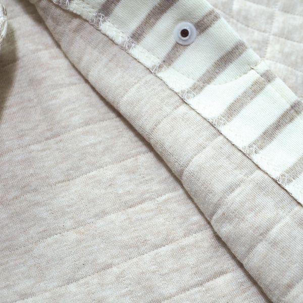 有機棉鋪棉連帽斗篷-原色 秋冬寶寶衣,寶寶保暖衣,嬰兒長袖連身衣,有機棉寶寶衣,新生兒厚棉服,嬰兒外出服,秋冬嬰兒服飾,台灣製嬰兒衣,保暖和尚服