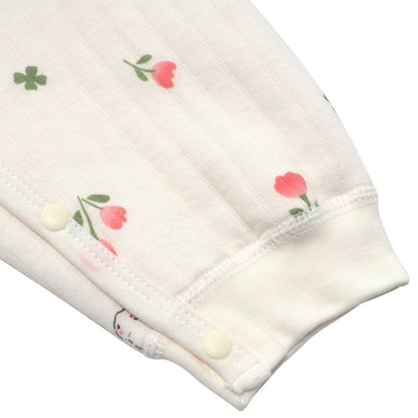 新生兒有機棉鋪棉和尚服-兔兔小花 有機棉嬰兒服, 和尚服推薦, 台灣製童裝, 新生兒衣服, 鋪棉包屁衣, 嬰兒保暖內衣, 100%有機棉, 兔兔花卉童裝, 彌月禮物推薦, 寶寶開襟衫, 嬰兒天然材質, 抗敏嬰兒服, 冬季寶寶衣服, 初生兒必備, 優質台灣童裝