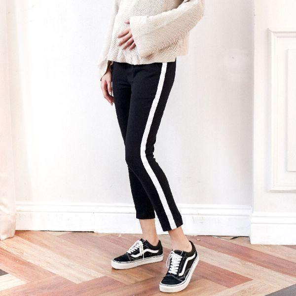 孕媽咪有機棉潮流九分運動褲 M~L 孕婦褲推薦ptt,孕婦褲推薦dcard,孕婦褲推薦品牌,孕婦褲推薦,有機棉孕婦褲,孕期舒適褲,高彈力托腹褲,透氣親膚孕婦褲,孕期支撐褲,柔軟孕婦長褲,孕婦居家褲,托腹孕婦褲,孕媽咪必備,減壓孕婦褲