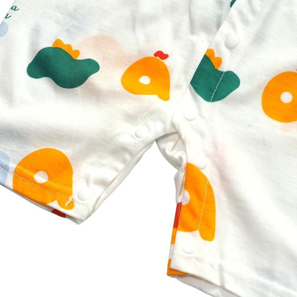 竹纖維短袖連身衣-彩色字母 竹纖維連身衣,嬰兒短袖連身衣,台灣製童裝,竹纖維童裝,包屁衣推薦,親膚嬰兒服,吸濕排汗童裝,環保印染,夏季連身衣,花朵小熊