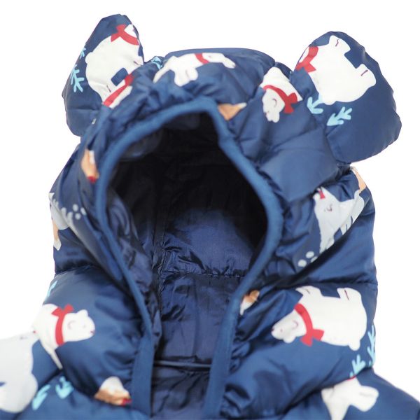 嬰兒羽絨外套-藍色北極熊 嬰兒羽絨外套, 寶寶保暖外套, 兒童防寒衣, 環保羽絨棉, 北極熊童裝, 嬰兒連帽外套, 冬季童裝推薦, 輕量保暖外套, 嬰幼兒服飾, 深藍色童裝, 越南製童裝, 幼兒禦寒裝備, 寶寶出遊外套